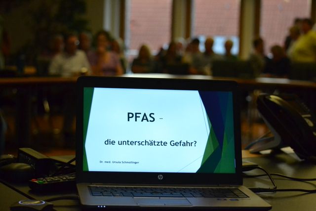 PFAS-Ewigkeitschemikalie im Neckar - Was tun?